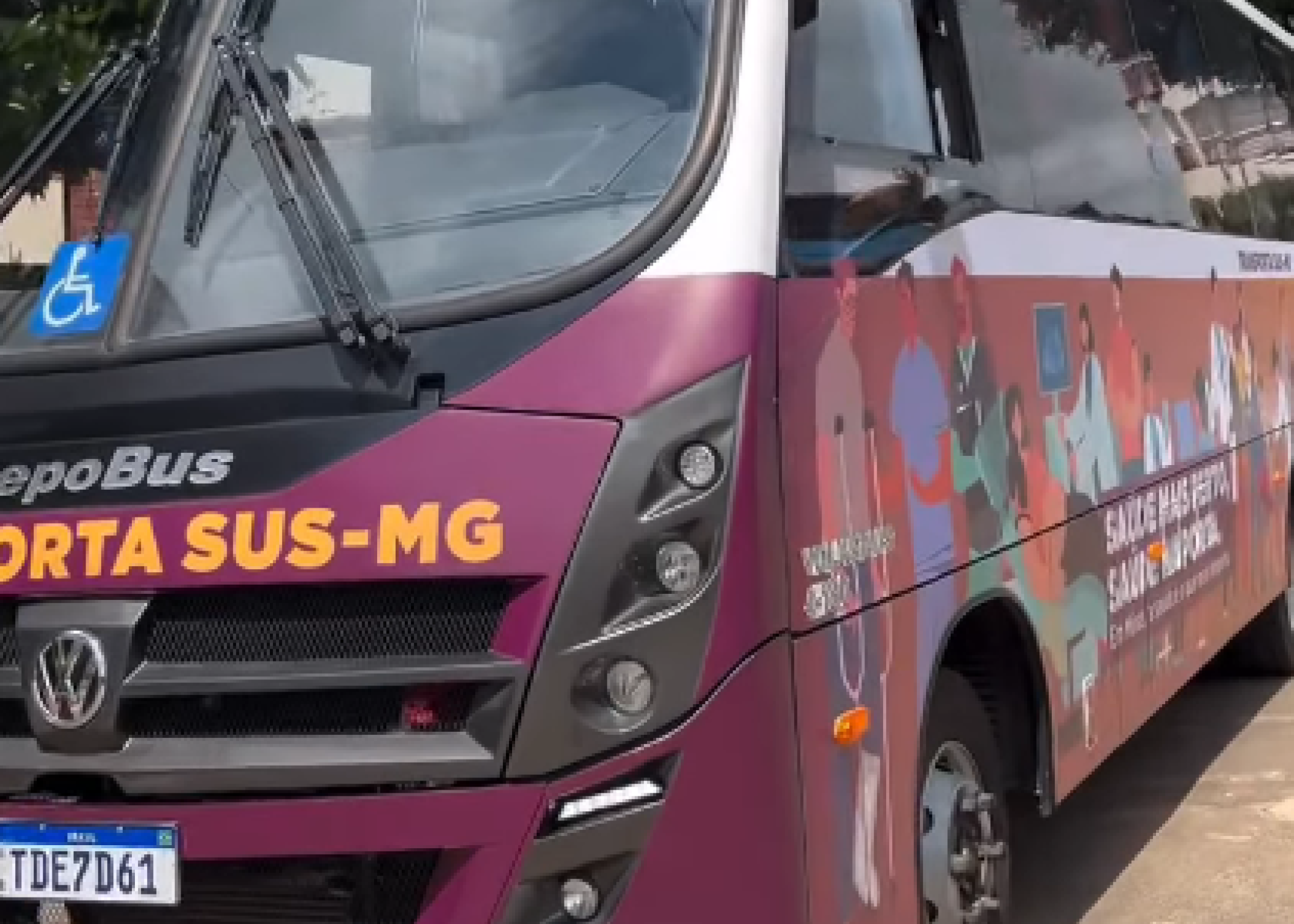 Prefeitura de Canaã recebe ônibus do CISMIV adquirido pelo Governo do Estado para transporte de pacientes!